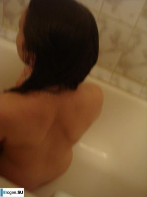 Студентки фоткают сами себя. Эскиз 30