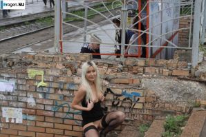 Nastya from Samara walks around the city and shows herself. Part 14. Thumb 26