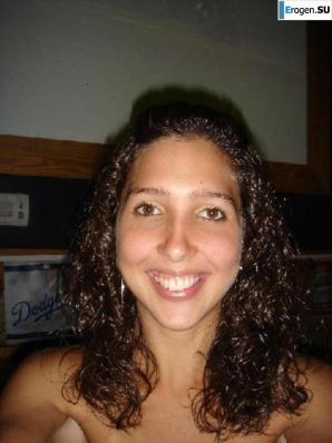 Улыбчивая брюнетка с вечностоящими сосками. Часть 2. Эскиз 17