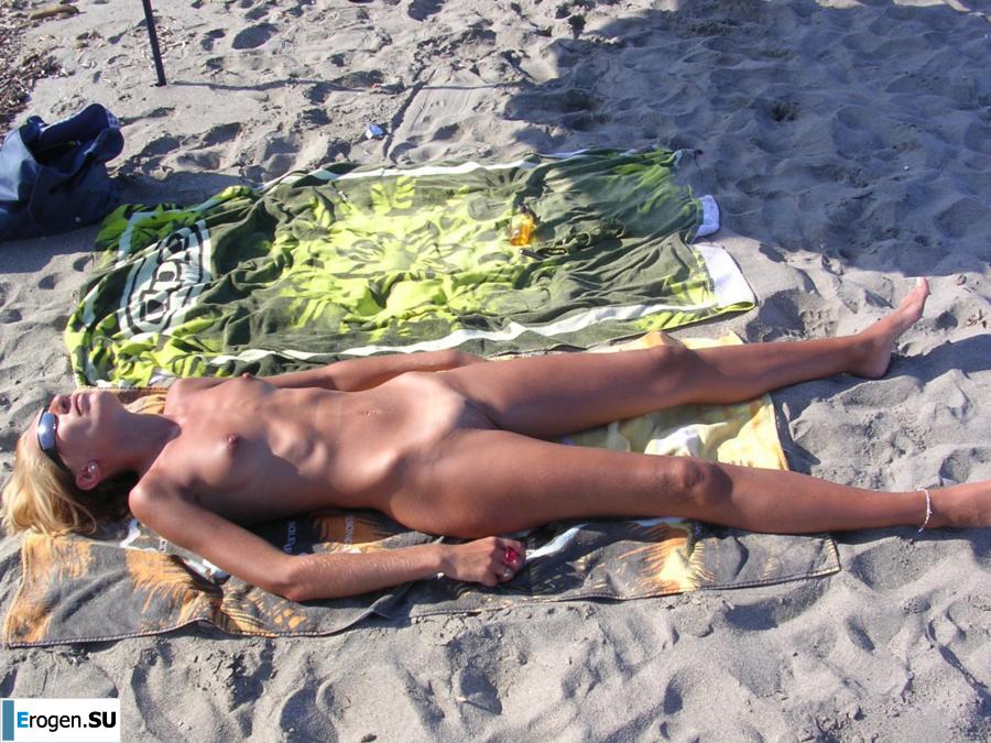 Худая европейка на море. Часть 3. Фото 35