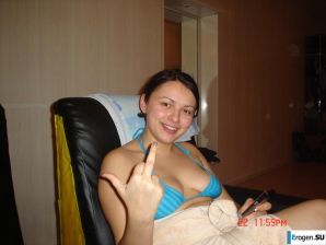 соло роковой брюнетки. Часть 2. Эскиз 6