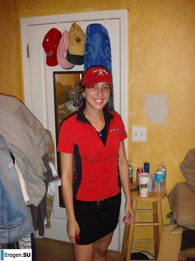 Улыбчивая брюнетка с вечностоящими сосками. Часть 3. Фото 40