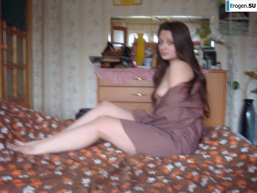 Students take pictures of themselves. Part 3. Photo 45