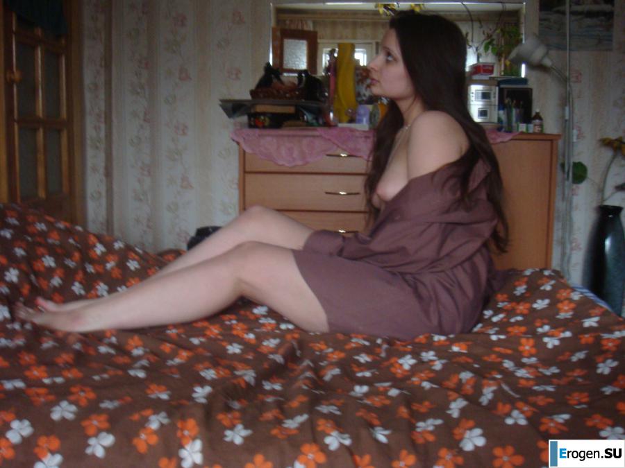 Students take pictures of themselves. Part 3. Photo 46