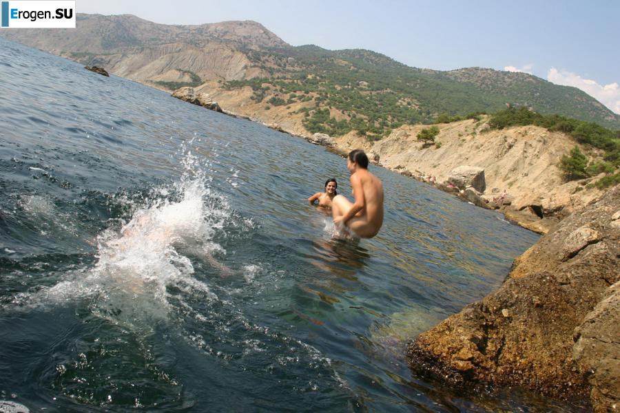 Lesbian Photoshoot on a Rocky Island. Part 3. Photo 20
