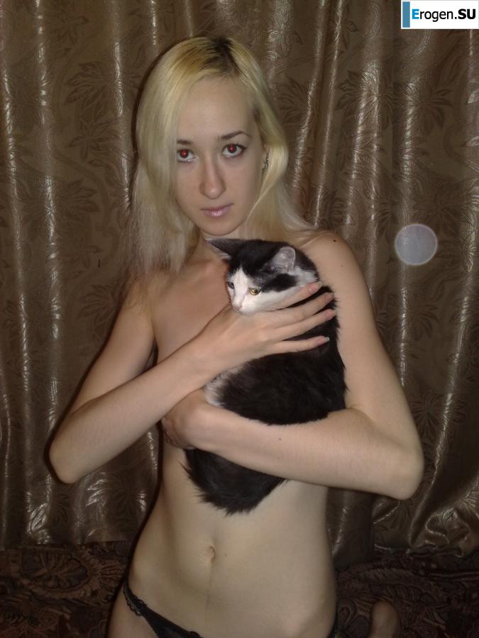 Thin Russian Blonde. Photo 39