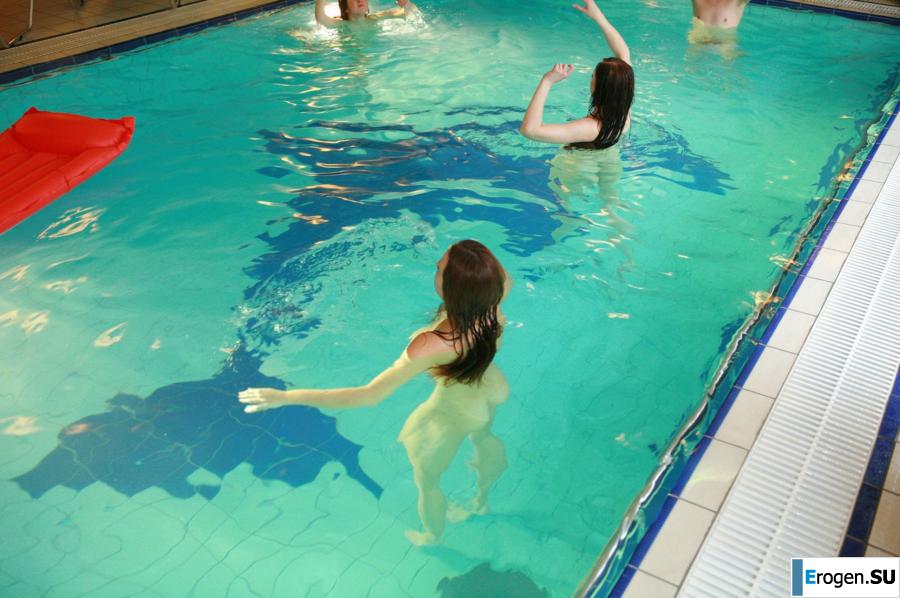 Czech nudists in the pool. Part 2. Photo 25