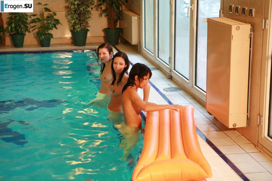Czech nudists in the pool. Part 2. Photo 30
