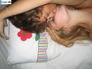 Slender German and her curly-haired friend. Part 2. Thumb 37