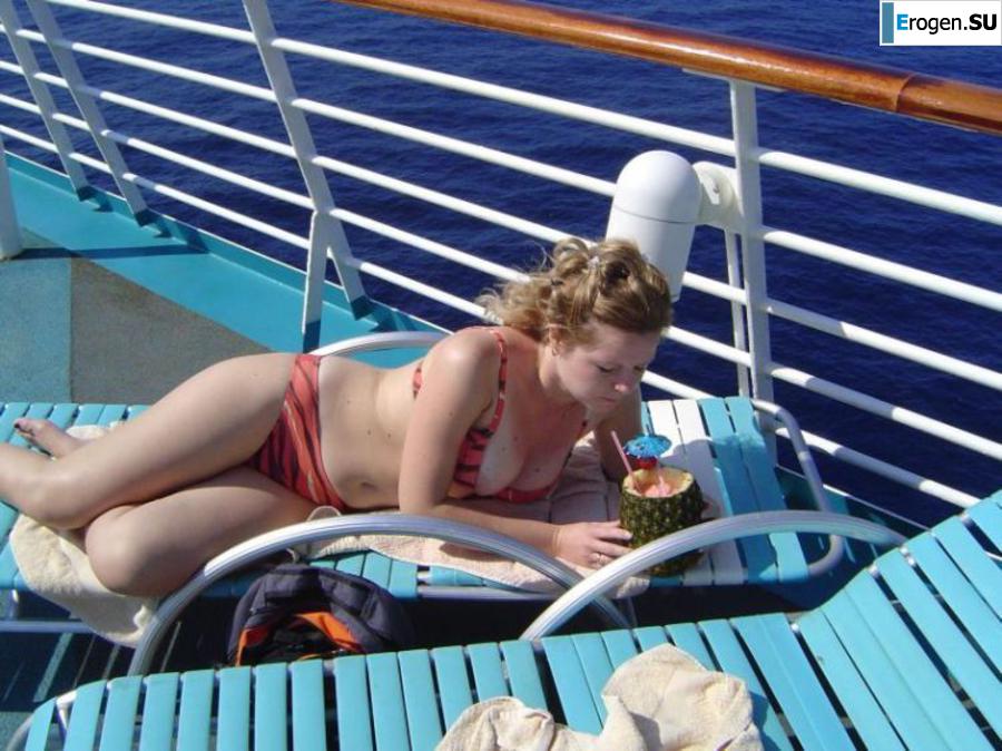 упс сиськи засветила. Часть 2. Фото 12