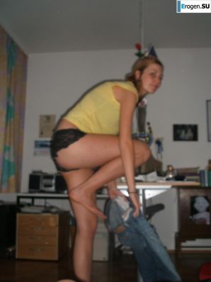 Стройная немка и ее кучерявый друг. Часть 3. Эскиз 44