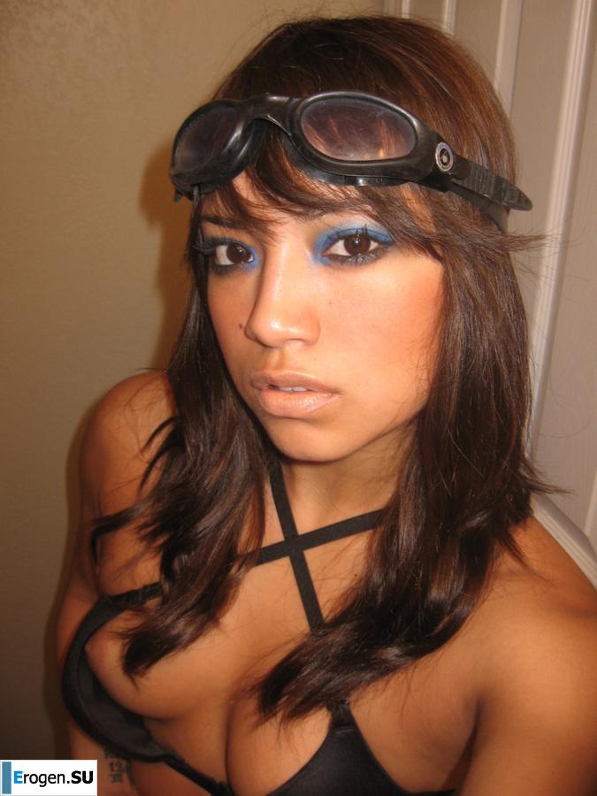 упс сиськи засветила. Часть 3. Фото 12