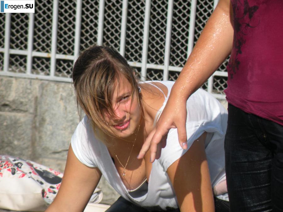 упс сиськи засветила. Часть 3. Фото 20