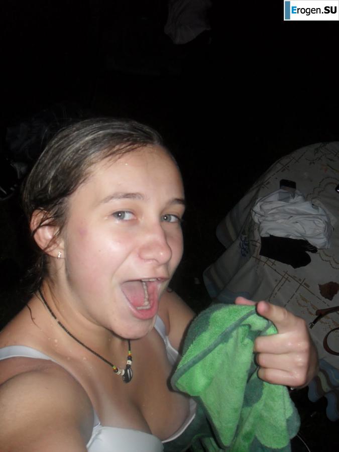 упс сиськи засветила. Часть 3. Фото 22