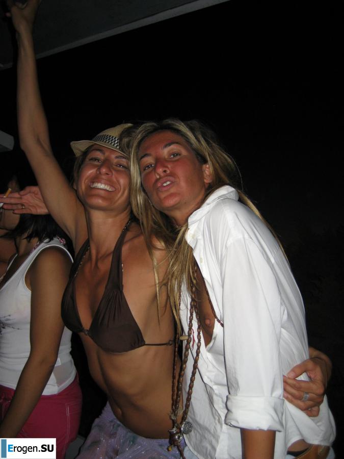 упс сиськи засветила. Часть 3. Фото 35