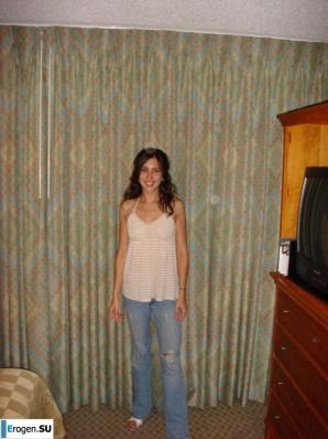 Smiling brunette with everlasting nipples. Part 4. Thumb 6