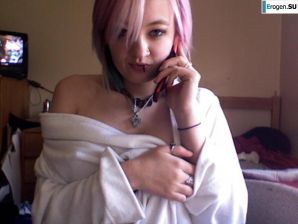 Сексуальная неформалка. Часть 4. Эскиз 36