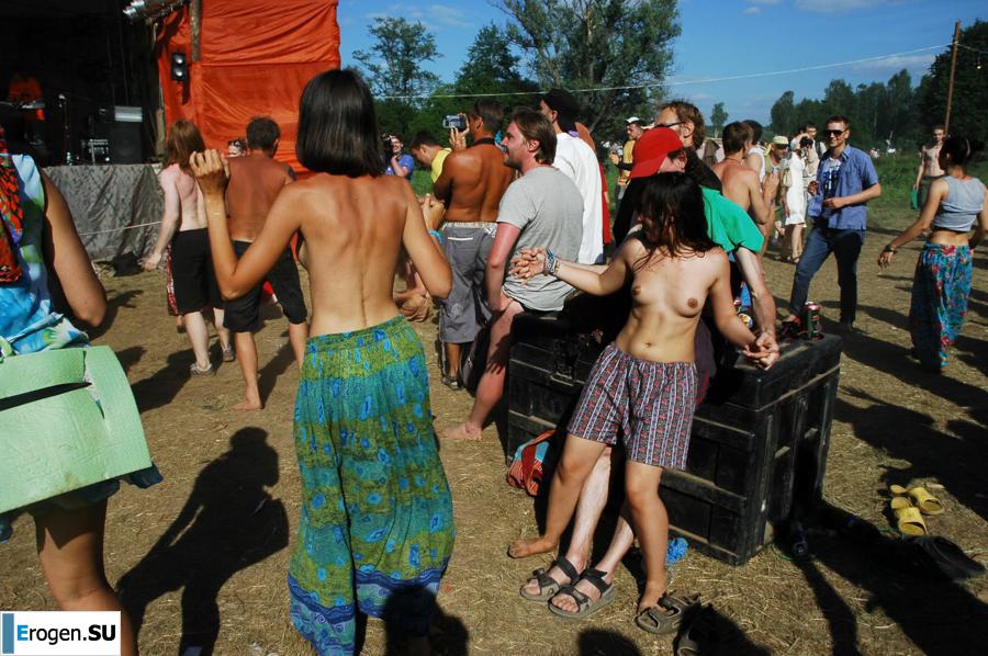 Photo from the hippie rally. Part 3. Photo 24