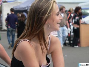 упс сиськи засветила. Часть 5. Эскиз 38