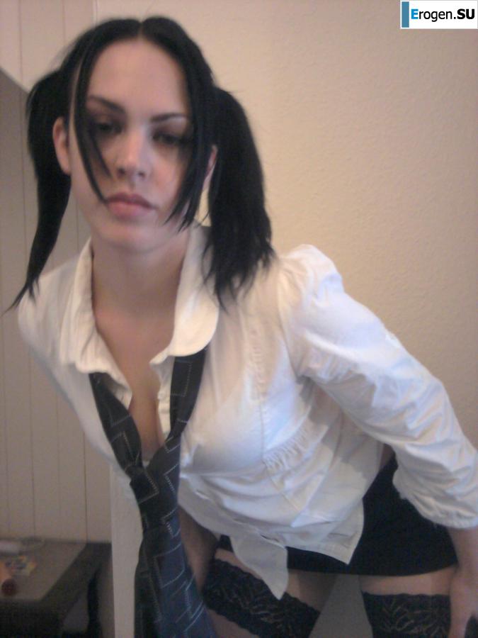 Pretty brunette in stockings. Part 2. Photo 25