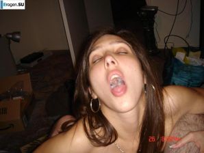 Smiling brunette with everlasting nipples. Part 5. Thumb 17