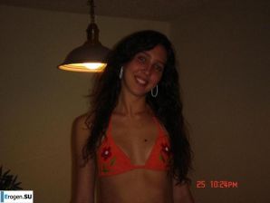Smiling brunette with everlasting nipples. Part 5. Thumb 28