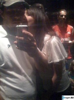 Smiling brunette with everlasting nipples. Part 5. Thumb 6