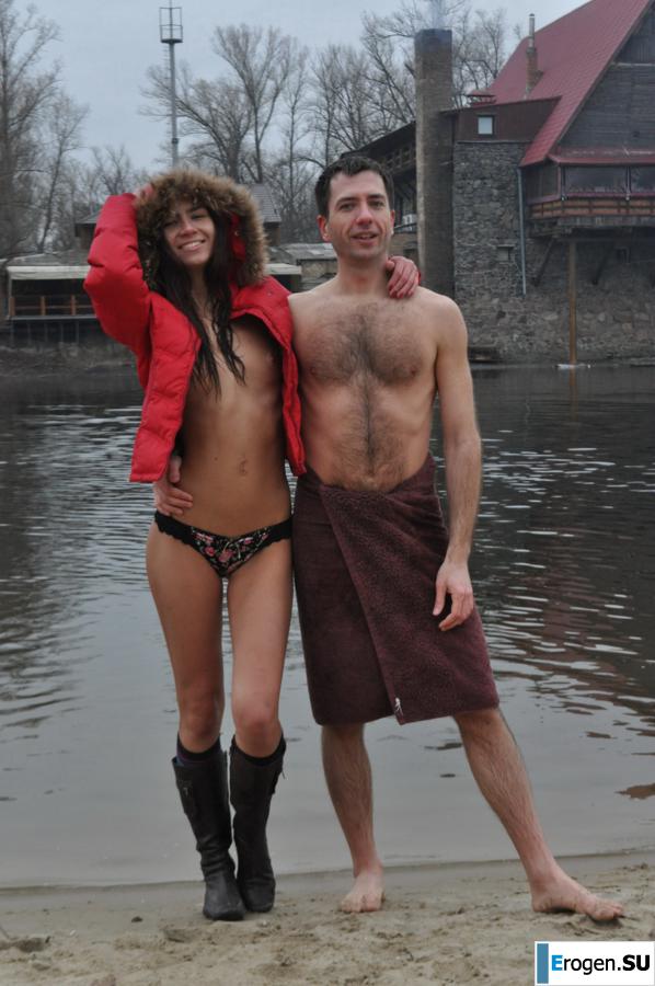 Ukrainian nudists in winter. Photo 18