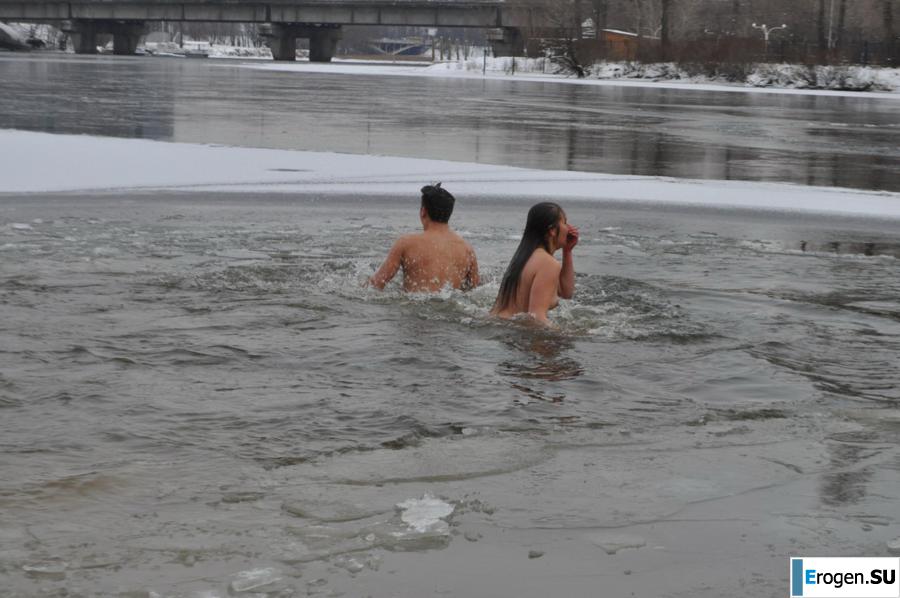 Ukrainian nudists in winter. Photo 40