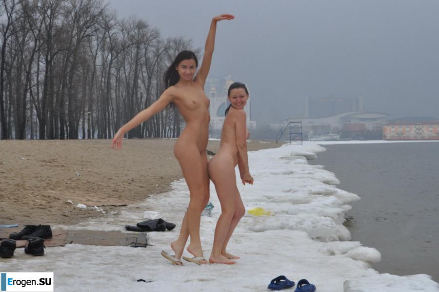 Ukrainian nudists in winter. Photo 7
