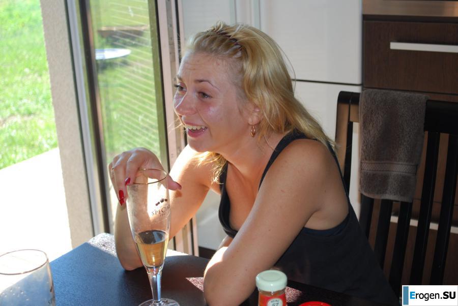 упс сиськи засветила. Часть 6. Фото 11