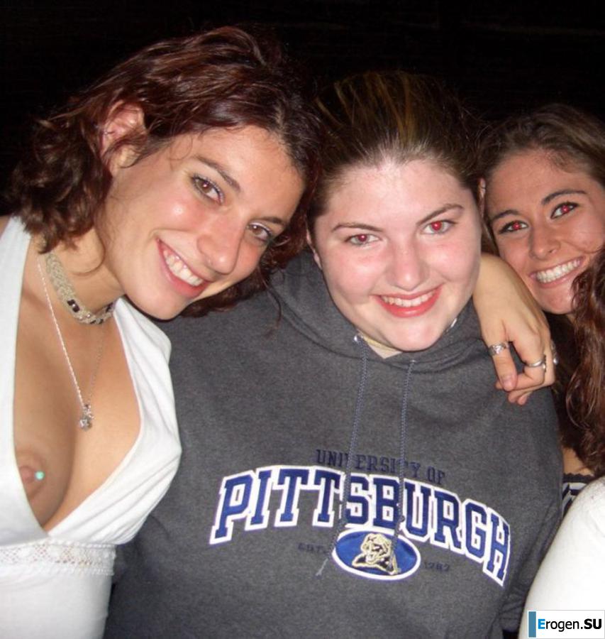 упс сиськи засветила. Часть 6. Фото 36