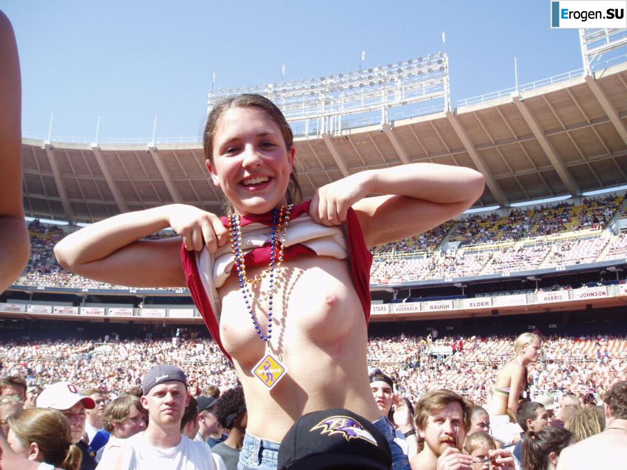 Публичное обнажение. Часть 4. Фото 16