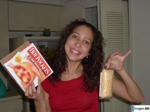 Улыбчивая брюнетка с вечностоящими сосками. Часть 6. Эскиз 25