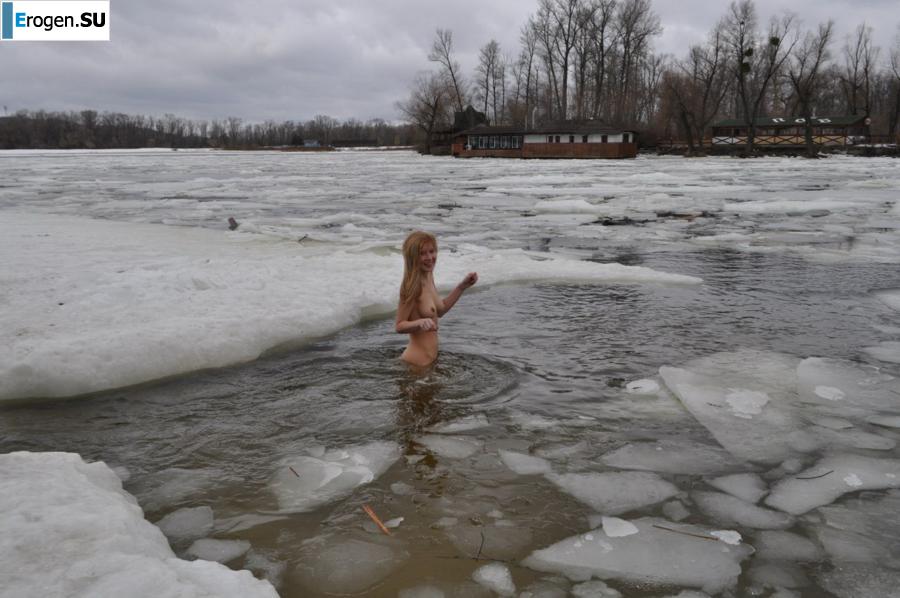 Ukrainian nudists in winter. Part 3. Photo 5