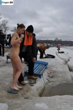 Ukrainian nudists in winter. Part 3. Thumb 13