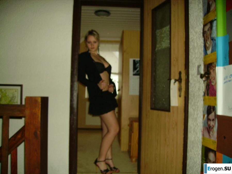 Сисястая блондинка. Часть 3. Фото 12