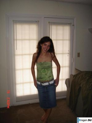 Улыбчивая брюнетка с вечностоящими сосками. Часть 7. Эскиз 26