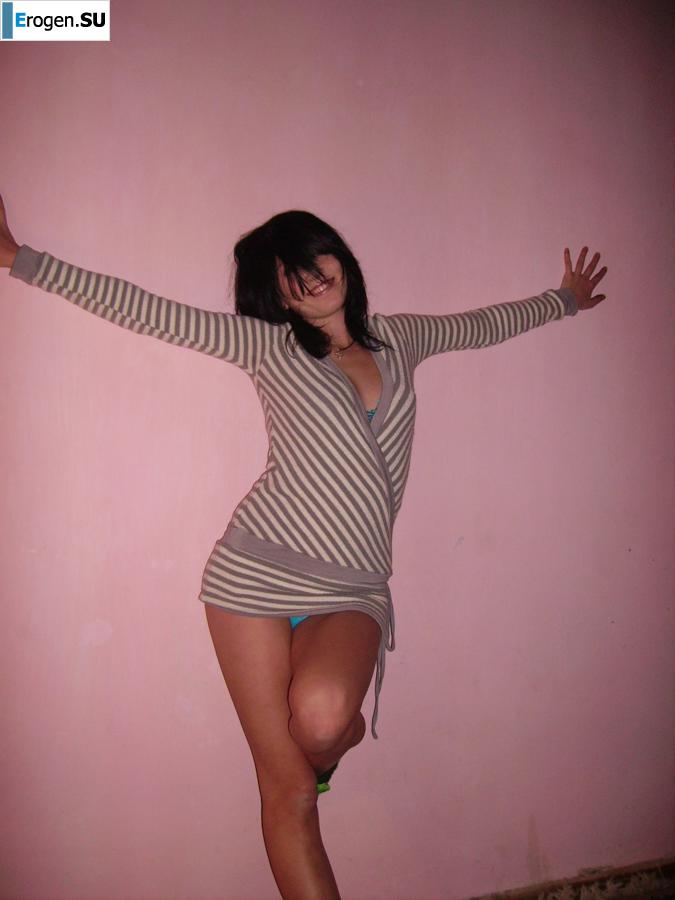 Ukrainian brunette with pimple booty. Part 4. Photo 40