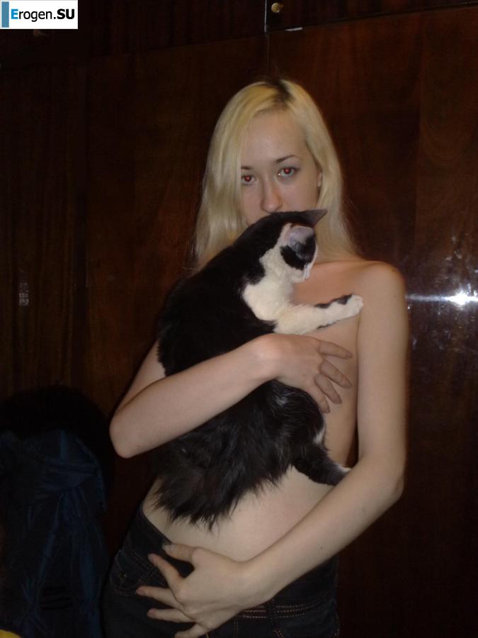 Худенькая русская блонда. Часть 5. Фото 25