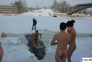 Ukrainian nudists in winter. Part 5. Thumb 18