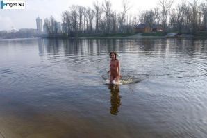 Ukrainian nudists in winter. Part 5. Thumb 21