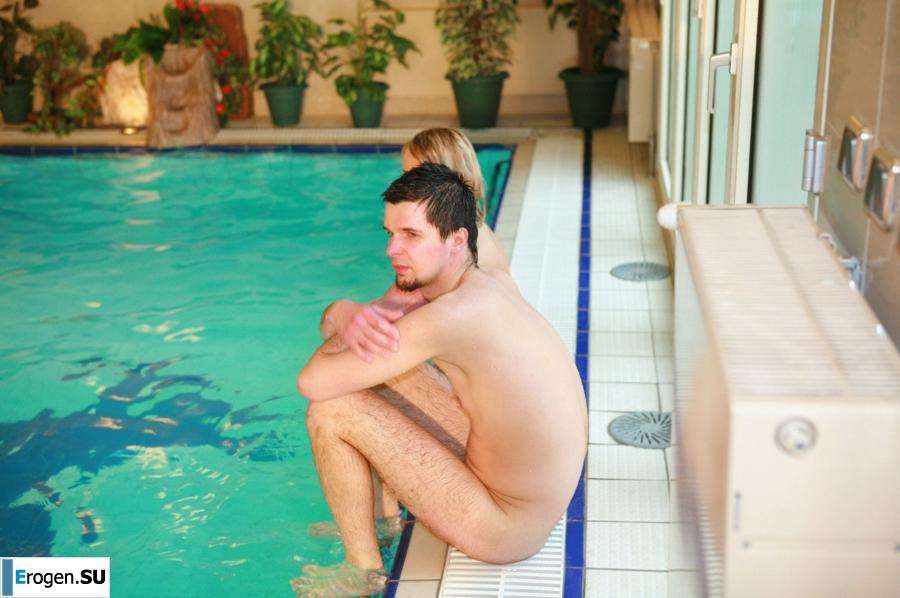 Чешские нудисты в бассейне. Часть 4. Фото 3