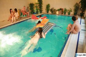 Czech nudists in the pool. Part 4. Thumb 7