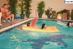 Czech nudists in the pool. Part 4. Thumb 9