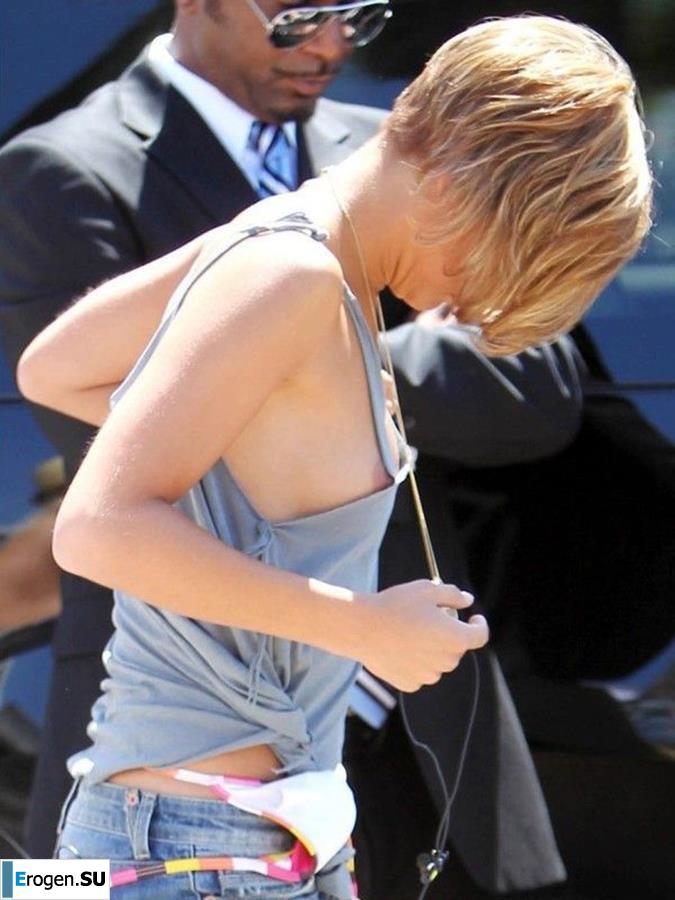 famous tits. Photo 40