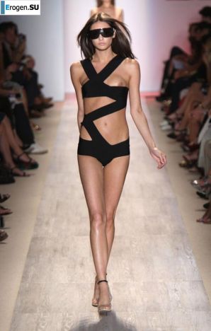 famous tits. Thumb 11