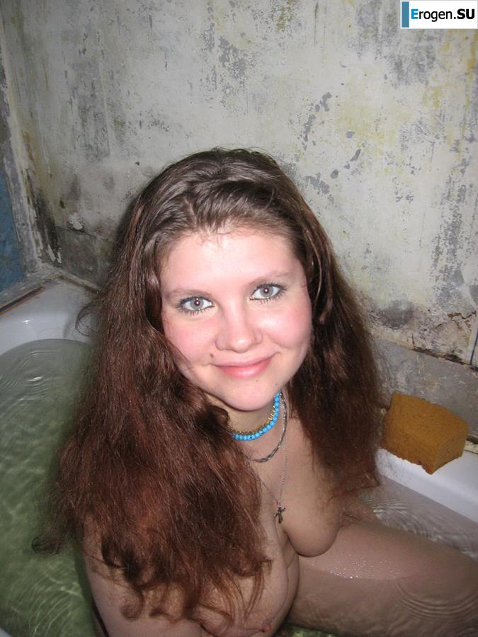 Posing at home. Photo 30