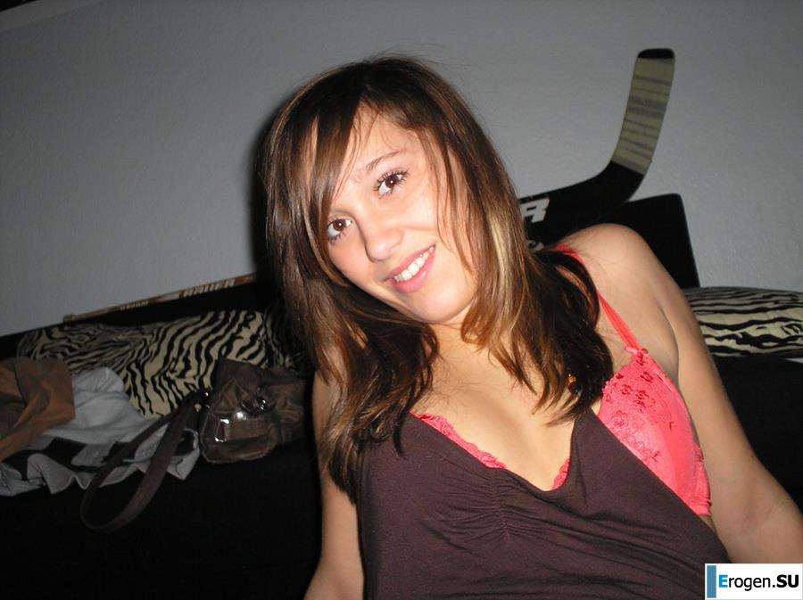 Girlfriend of a hockey player. Photo 12