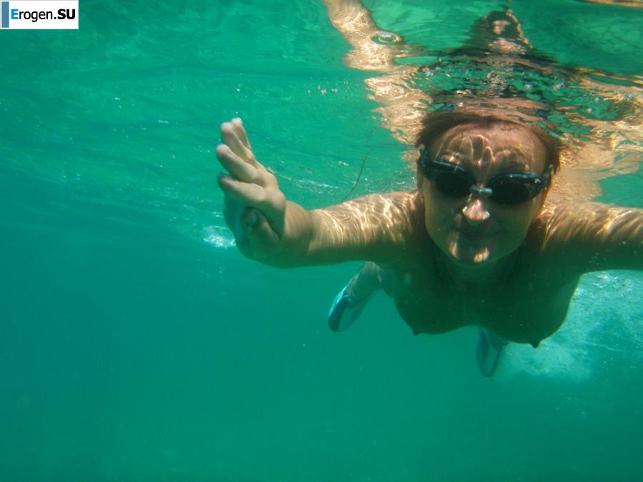 underwater girls. Photo 33